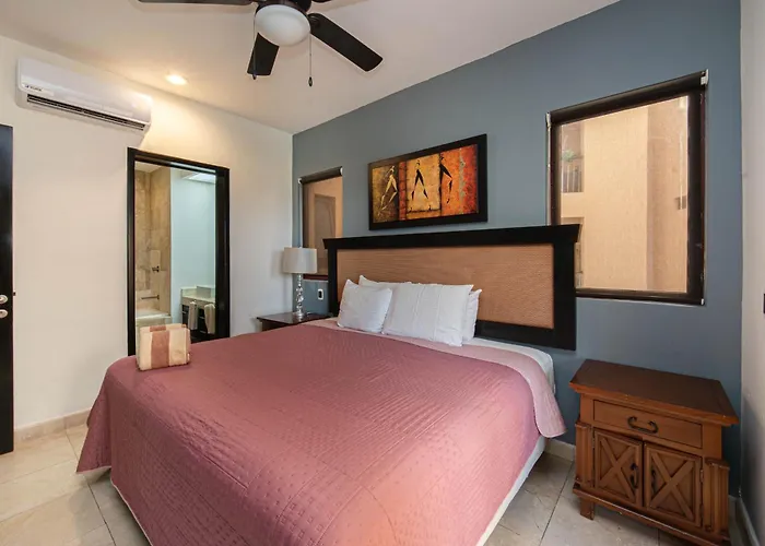 Apartment 205 C: Centrally Located Apto. With Ocean View